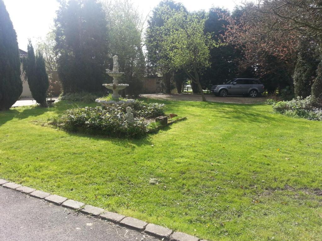 Beoley Lodge Redditch Exterior photo